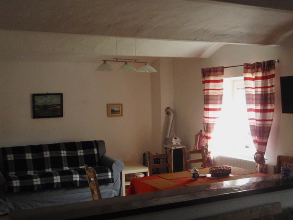 Apartman75 Тишнов Екстериор снимка