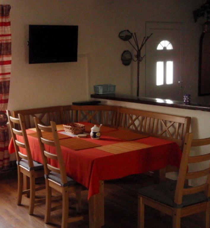 Apartman75 Тишнов Екстериор снимка
